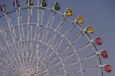 Ferris Wheel In Slow Yet Steady Move, One Is Bound To Scream At ...