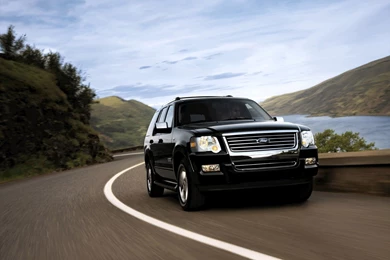 2007 Ford Explorer Images. Photo: Ford_explorer_manu 07_01 1600.jpg