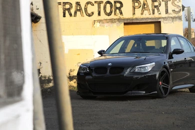 1366x768 Front View, Bmw, The Building, Black, E60, Yellow, M5 ...