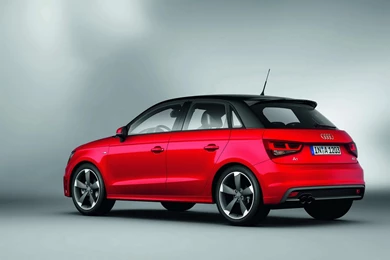 Saturday 15th August 2015 11PM   1600x1067px Audi A1 Desktop ...