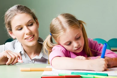 Download Wallpapers 3840x2400 Teacher, Girl, Painting, Markers ...