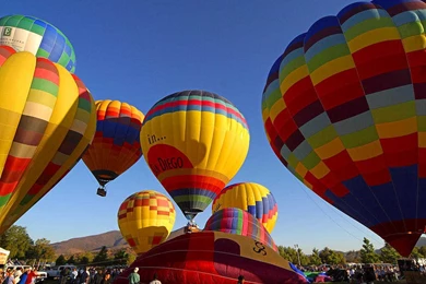 Hot Air Balloons Backgrounds Image, Wallpapers Or Texture Free For ...