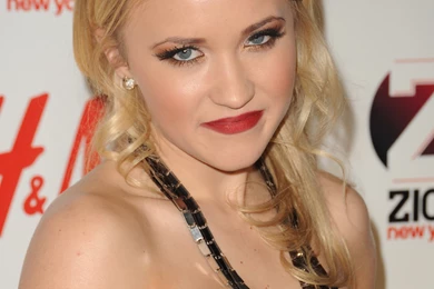 Emily Osment Wallpapers Desktop