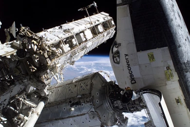 Discovery Shuttle Docked With The ISS   [1920 X 1080] : Wallpapers
