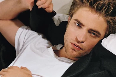 Robert Pattinson HD Desktop Wallpapers