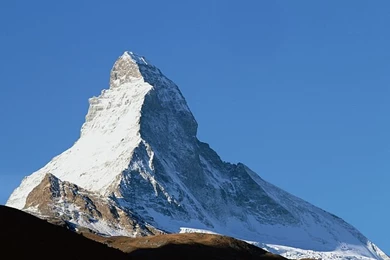 Beautiful Mountians, Snow Capped Mountain Peaks   Wallcoo.net