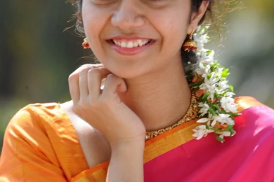 Colours Swathi Saree Photo 1   Tamil Movies, Telugu Movies ...