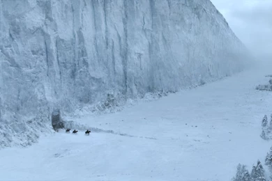 New Game Of Thrones Season 5 Photos Surface