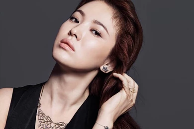 Song Hye Kyo Wallpapers – Beautiful Korean Artist Without Plastic ...