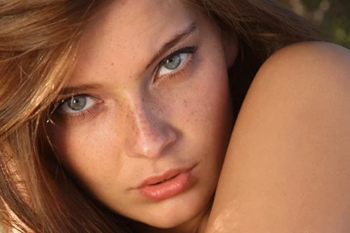 1366x768 Sensual Girl Hd Wallpapers