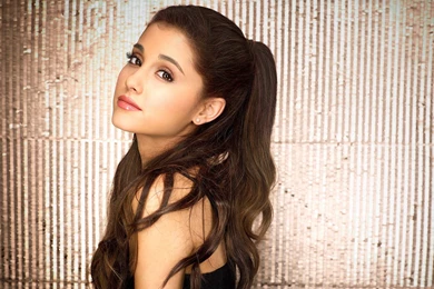 Ariana Grande Wallpapers HD Download