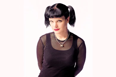 Abby Aka Pauley Perrette   Ziva And Abby Wallpapers (14061051)   Fanpop
