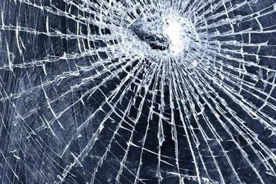 Cracked Black Screen Android Wallpapers