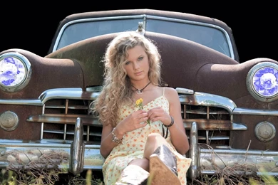 Hot And Sexy Taylor Swift Wallpapers 2015