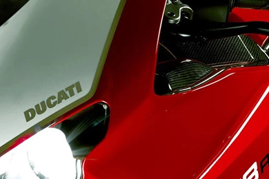 Red Ducati iPhone 5 Wallpapers (640x1136)