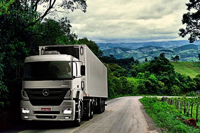 High Resolution Truck Mercedes Wallpapers HD Full Size ...