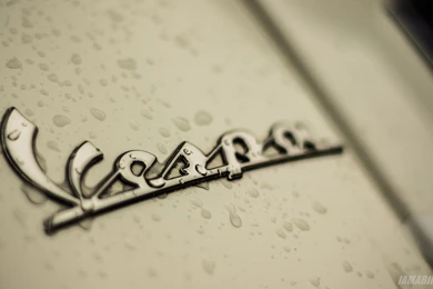 Vespa LX125 HD Wallpapers