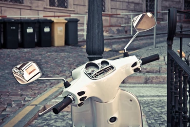 Urban Vespa 2560×1600 Wallpapers 2182670