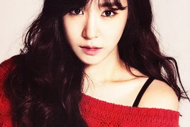 349086 Tiffany Thompson 3000x2000px By Robert Mizrahi