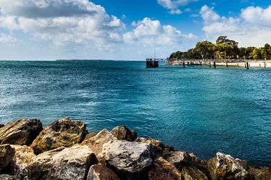 InterfaceLIFT: 3360x1050 Wallpapers Sorted By Downloads