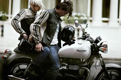 Triumph Bonneville Wallpapers And Images   Wallpapers, Pictures ...