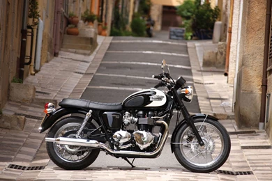 2009 Triumph Bonneville T100 Bike Wallpapers
