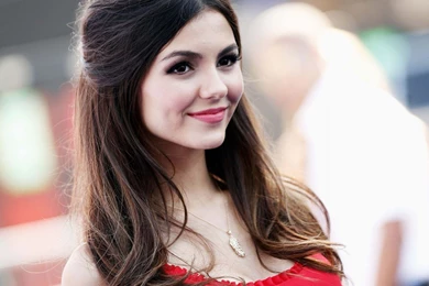 New Most Cute Hollywood Actress Wallpapers