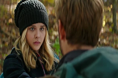 Star Cast Chloe Grace Moretz In The 5th Wave Upcoming Hollywood ...