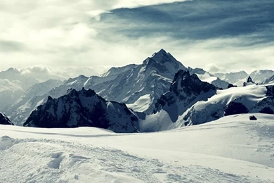 Gorgeous Mountain Backgrounds