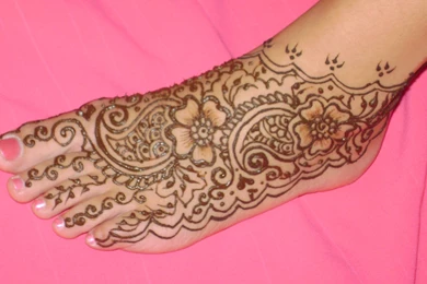 Images Of Mehndi Design Wallpapers