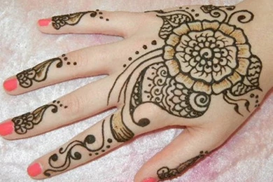 Simple Mehndi Designs Photos Picture HD Wallpapers
