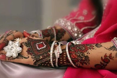 Mehndi Design Wallpapers & Latest Mehndi Designs Images