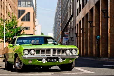 2 Plymouth Roadrunner HD Wallpapers