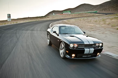 Challenger And Barracuda To Coexist? 6.2L Supercharged Cuda ...