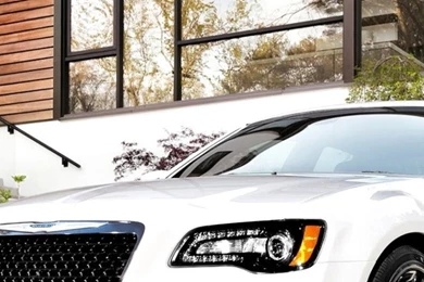 Chrysler 300 2015 Wallpapers For iPhone 5