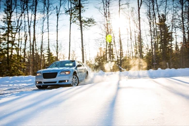 2013 Chrysler 300 Glacier   Motion 11   1920x1440   Wallpapers