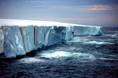 Iceberg Wallpapers Hd Free