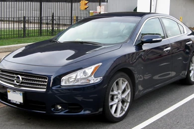 Nissan Maxima 2015 Coupe   Image