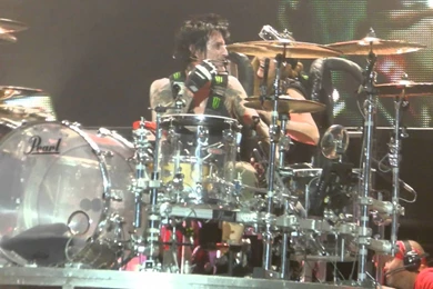 Tommy Lee Roller Coaster Drum Set" Motley Crue@Susquehanna Bank ...