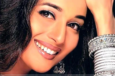 Wallpapers   Madhuri Dixit (18592) Size:1280x1024