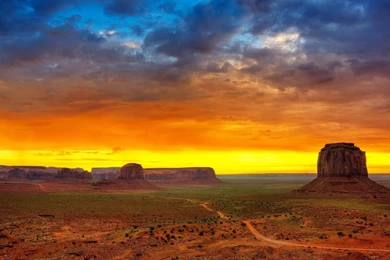 Monument Valley Utah Wallpapers HD Backgrounds Download Desktop ...