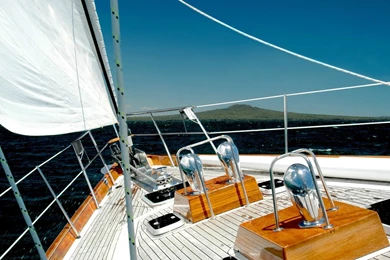 Deck Of Sailing Yacht Wallpapers And Images   Wallpapers, Pictures ...