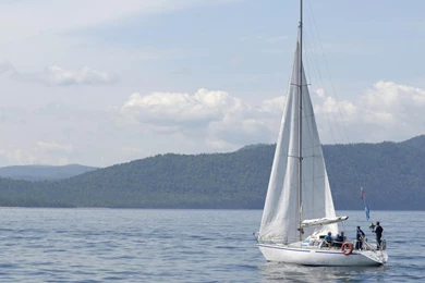 Boats Lakes Sailing Yachts Wallpapers