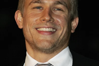 Charlie Hunnam HD Wallpapers