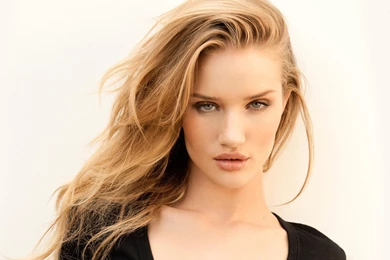 HD Rosie Huntington Whiteley Wallpapers And Photos