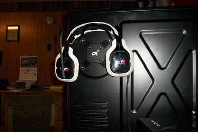 Astro Headset Hanger On Cooler Master HAF 932