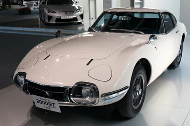 File:Toyota 2000GT MF10 (1968) Front left Toyota Automobile Museum ...
