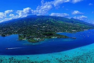 TAHITI PANORAMA WALLPAPER   (