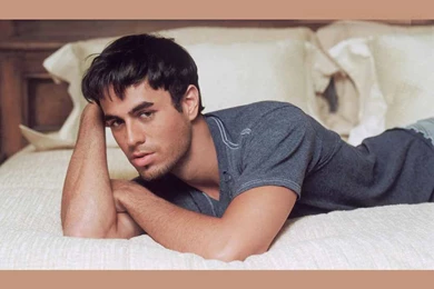 Top Hunks Enrique Iglesias Wallpapers