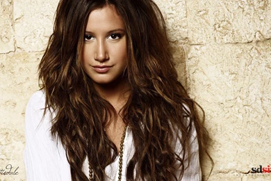 Beautiful Ashley Tisdale Hairs HD Desktop